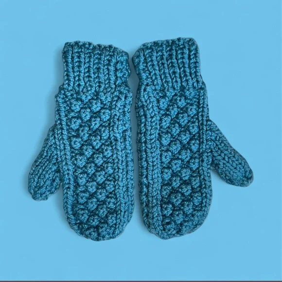 Hand Knit Mittens - Picture 2 of 7